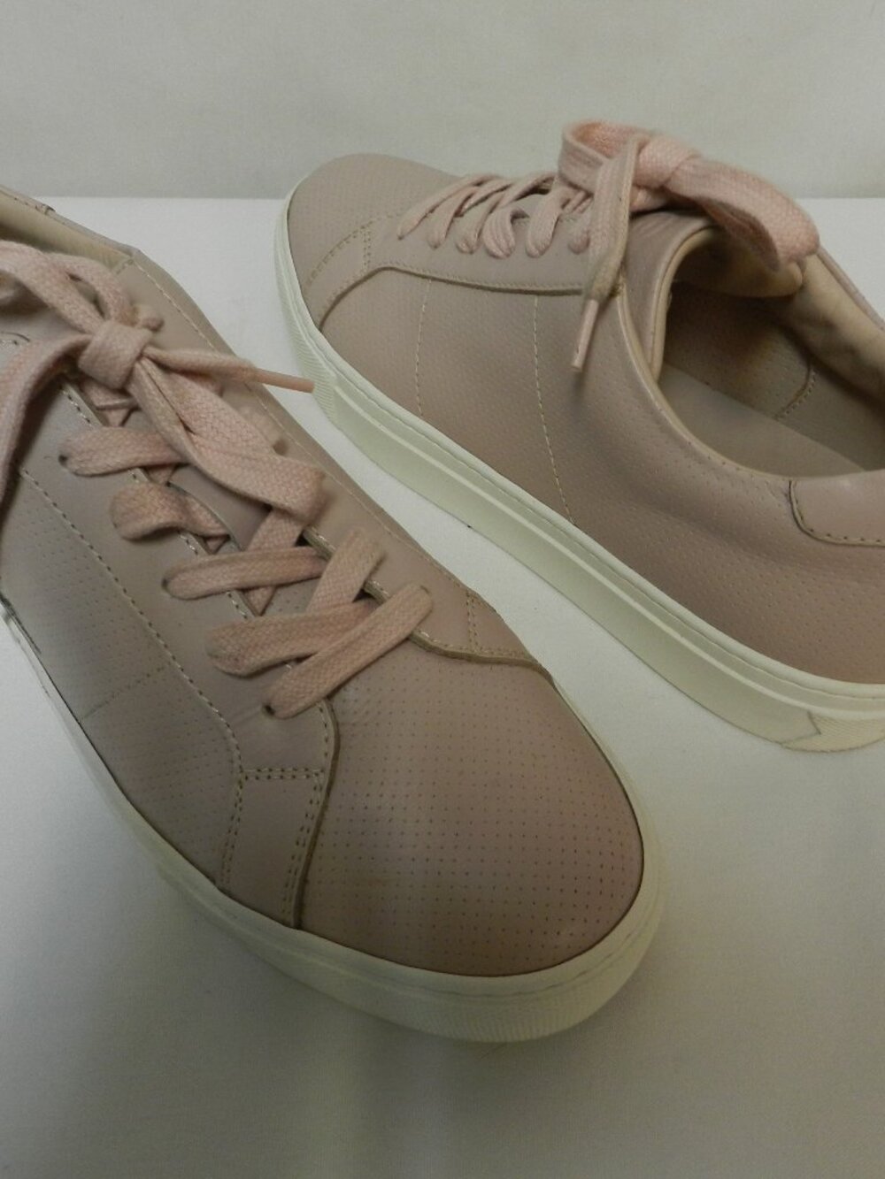Greats Brooklyn Leather Sneakers Size 9.5 pink trainers made in Italy casual